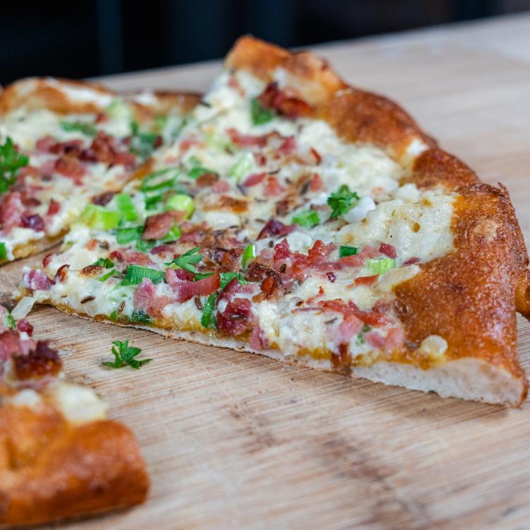 Brezel Pizza